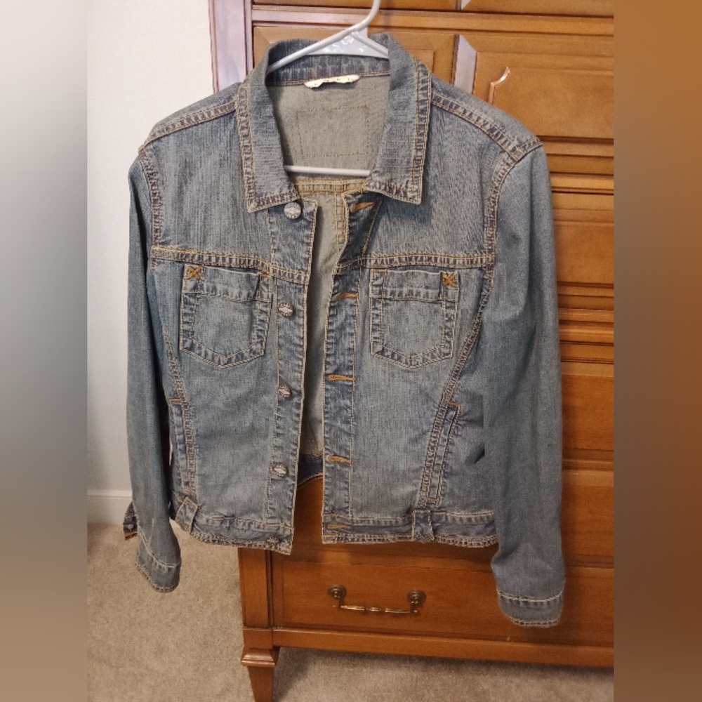 Cabi Jean Jacket Size M
